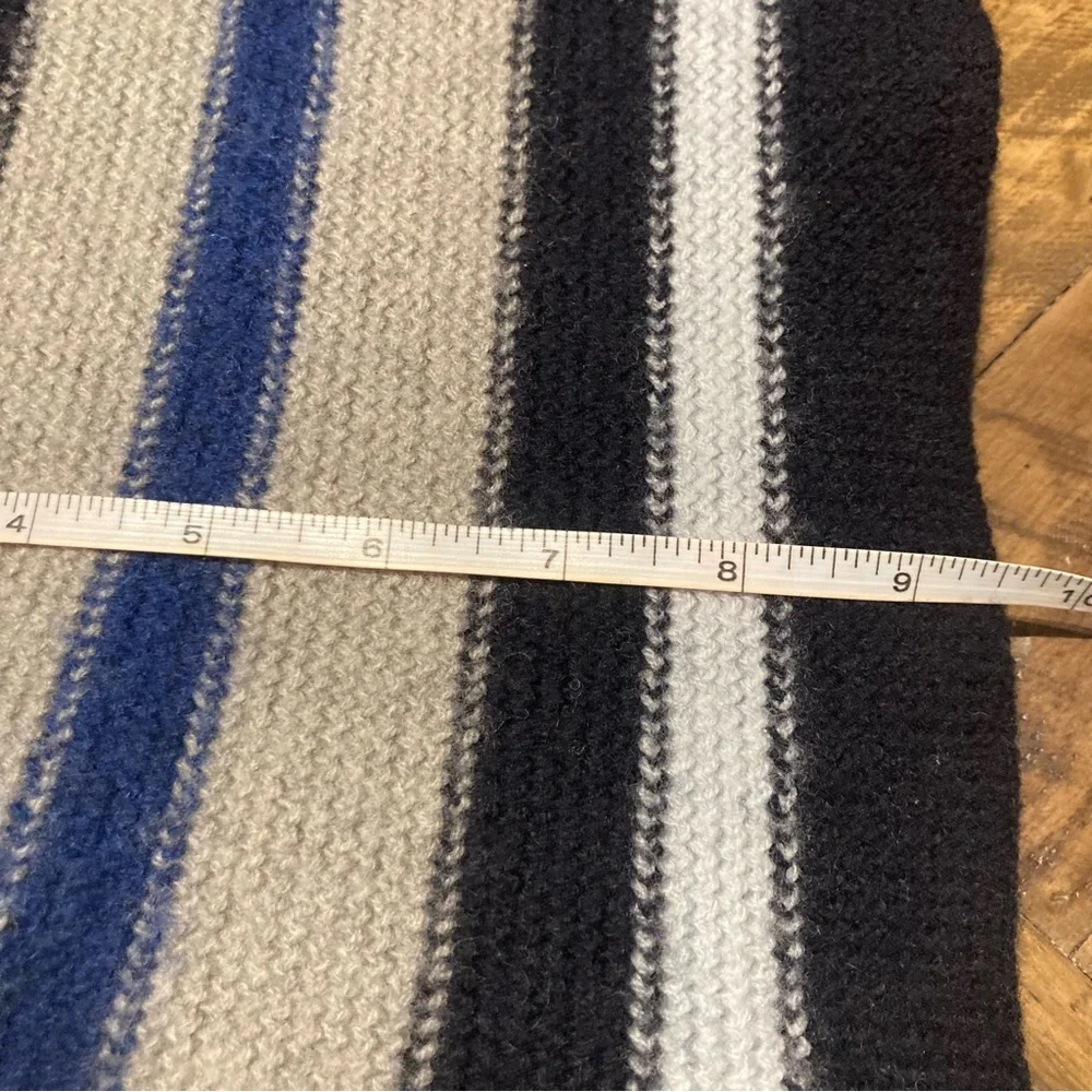 BANANA REPUBLIC FINE ITALIAN MERINO 100% WOOL SCARVES
